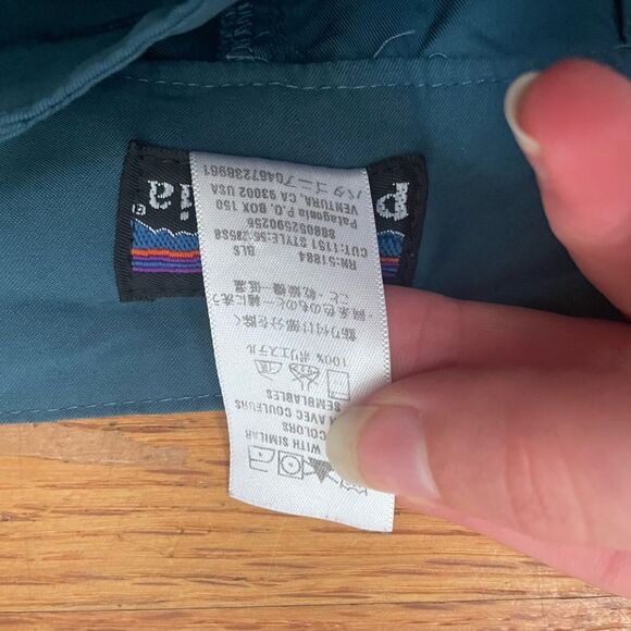 Patagonia Womens activewear blue Duway Capris pants size 8 - Picture 8 of 9